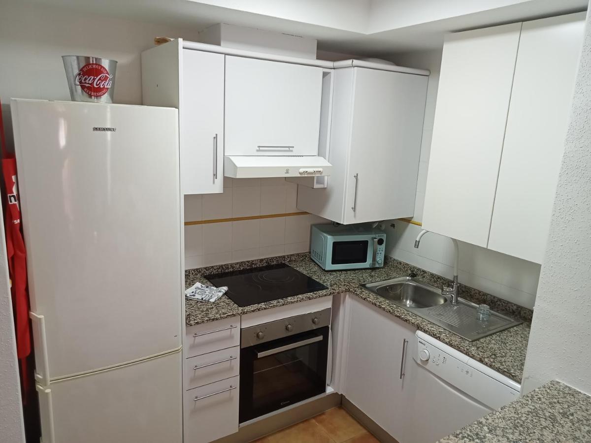 Precioso Apartamento Con Piscina Y Garage 폴로마레스 외부 사진