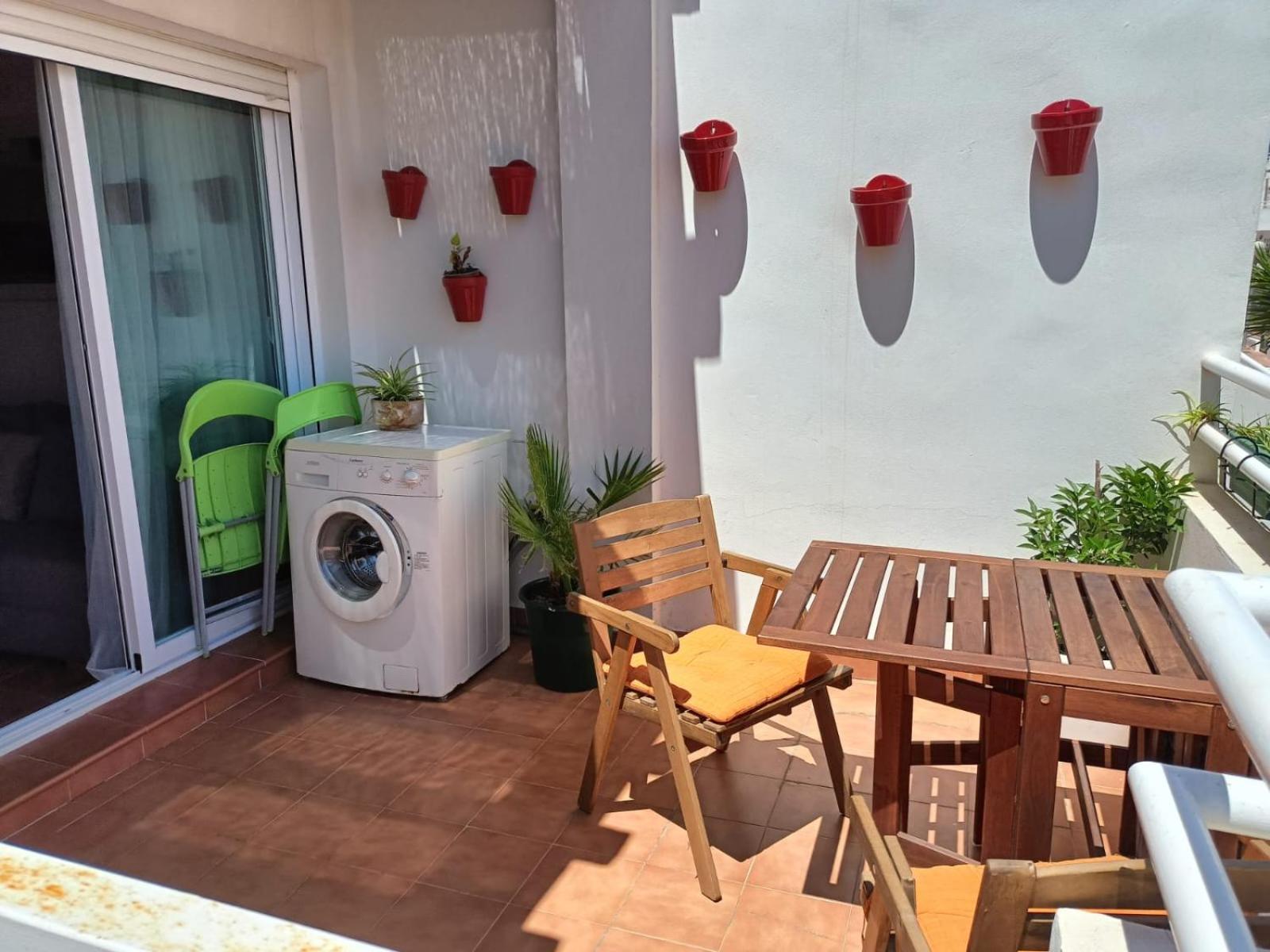 Precioso Apartamento Con Piscina Y Garage 폴로마레스 외부 사진