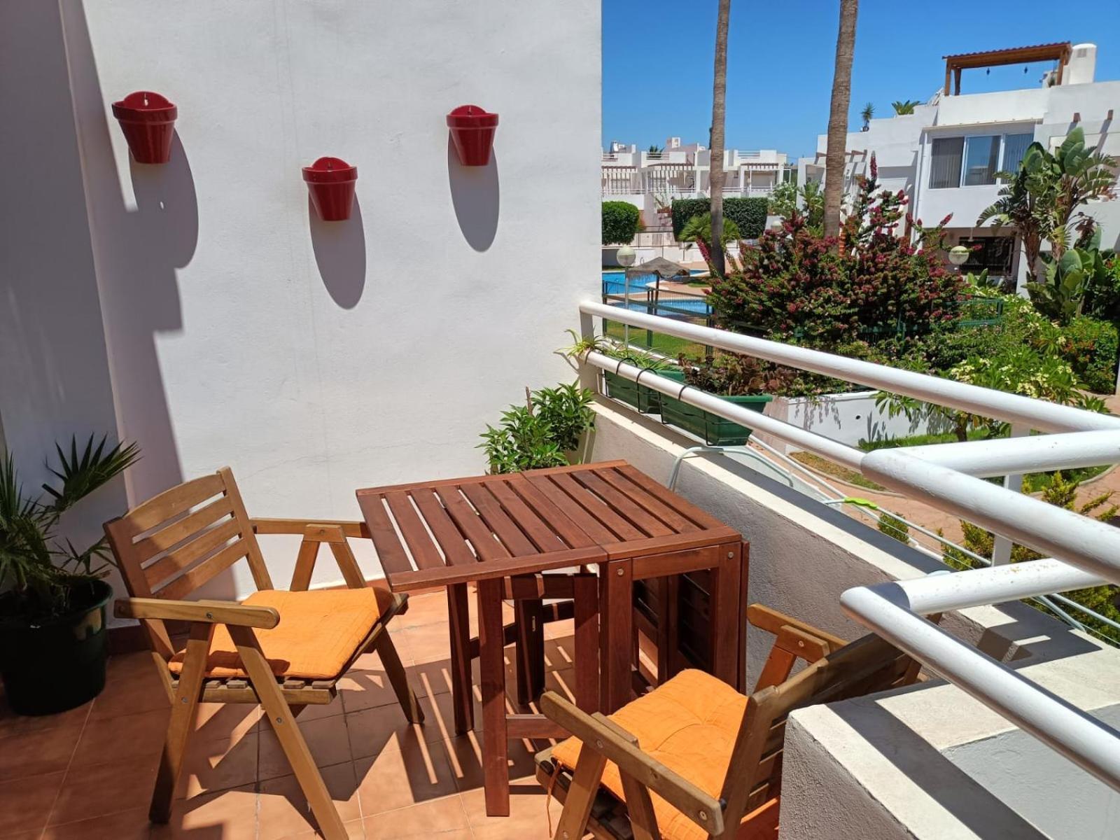 Precioso Apartamento Con Piscina Y Garage 폴로마레스 외부 사진