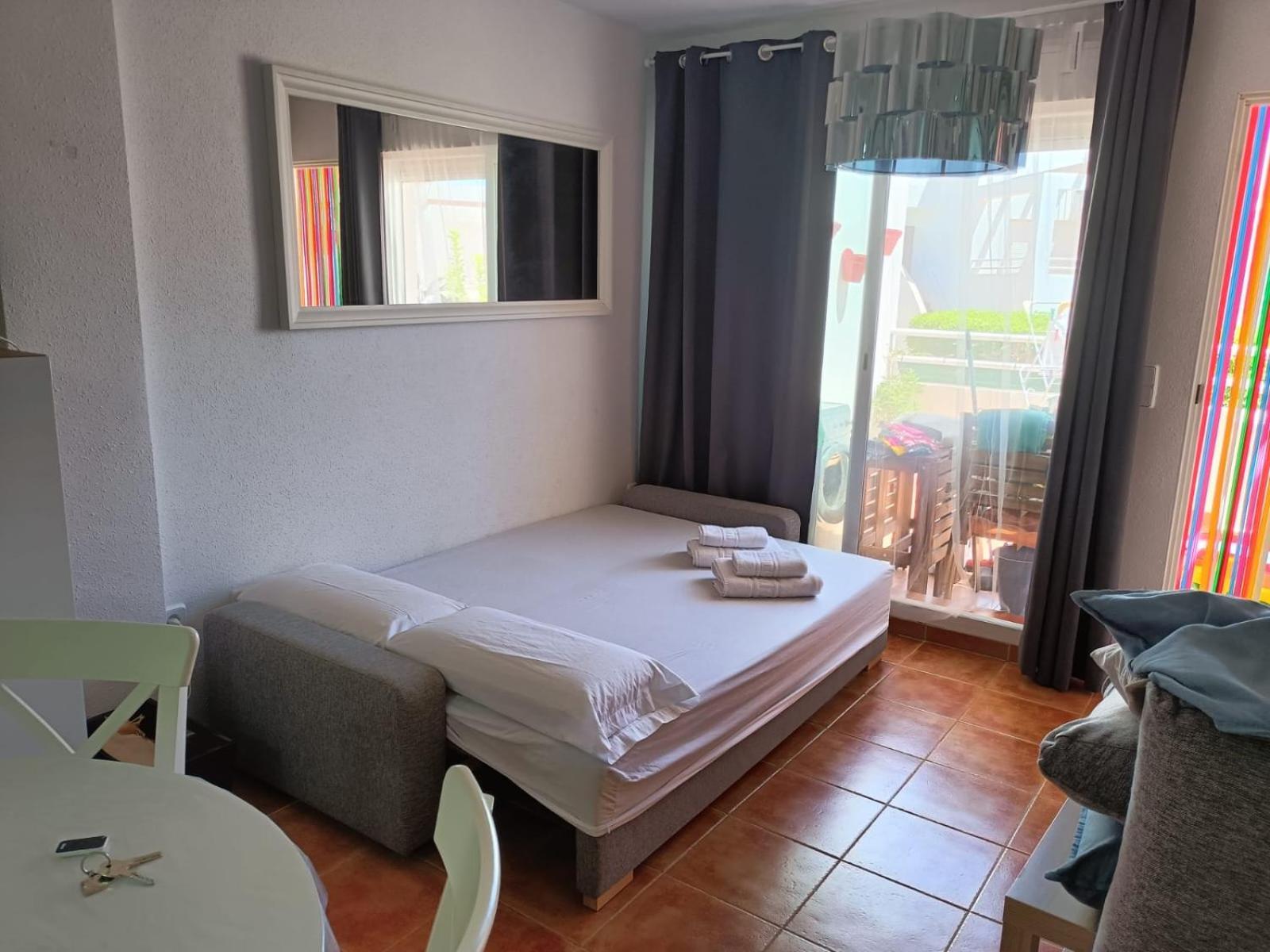 Precioso Apartamento Con Piscina Y Garage 폴로마레스 외부 사진